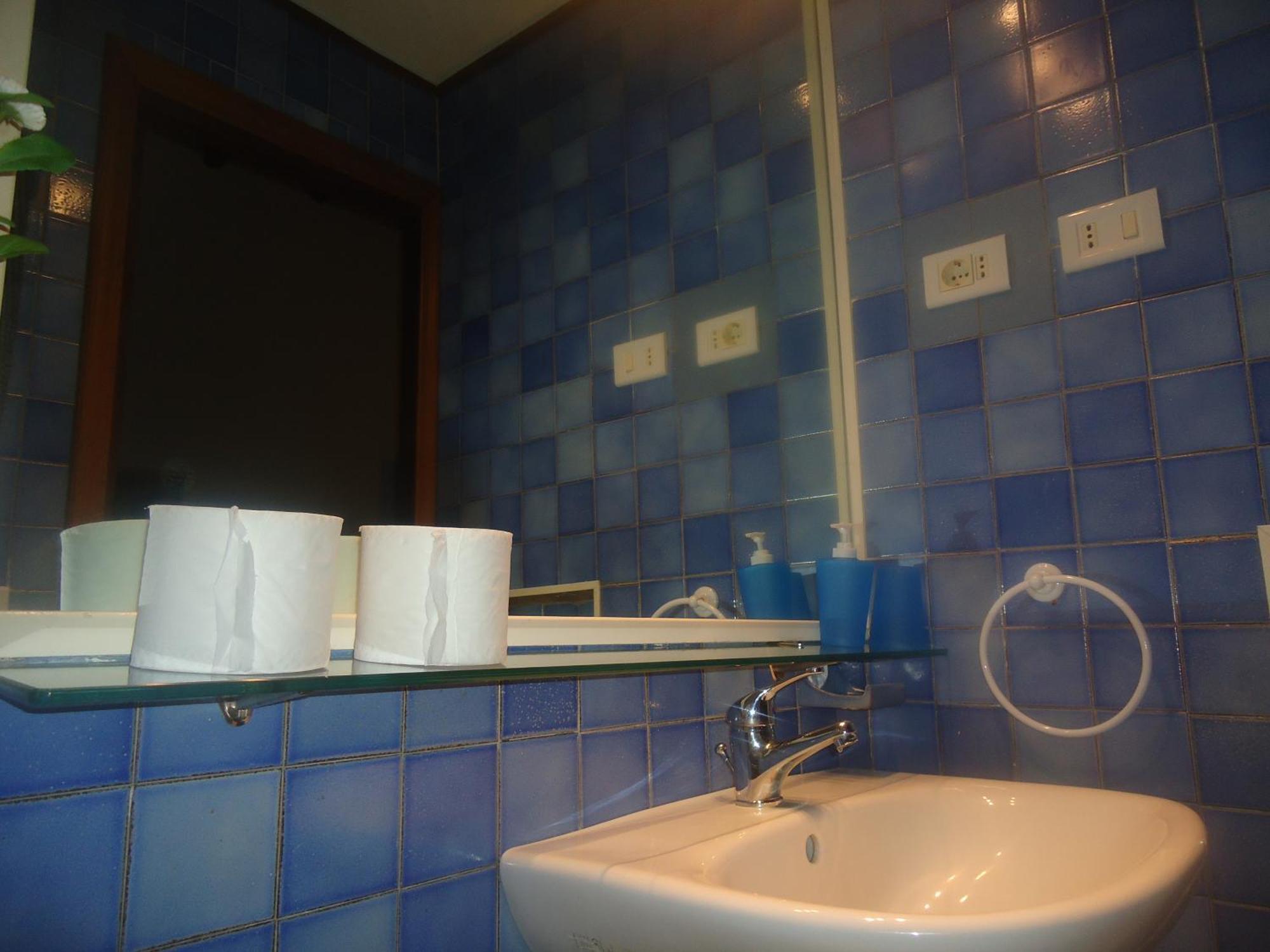 Vaticano Ohana Suite Trastevere Rome Bilik gambar